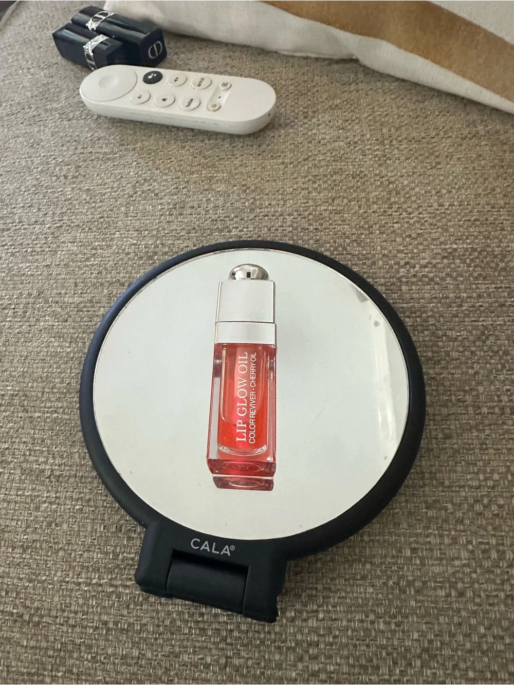 Dior Addict Lip Glow Color Reviver  Oil in Cherry (Red) New Beauty & Lip Care